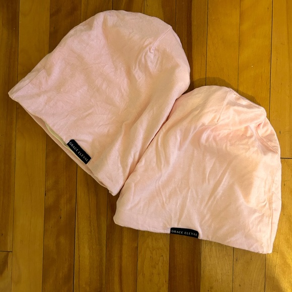 Grace Eleyae satin lined SLAP cap- selling two - Picture 1 of 1